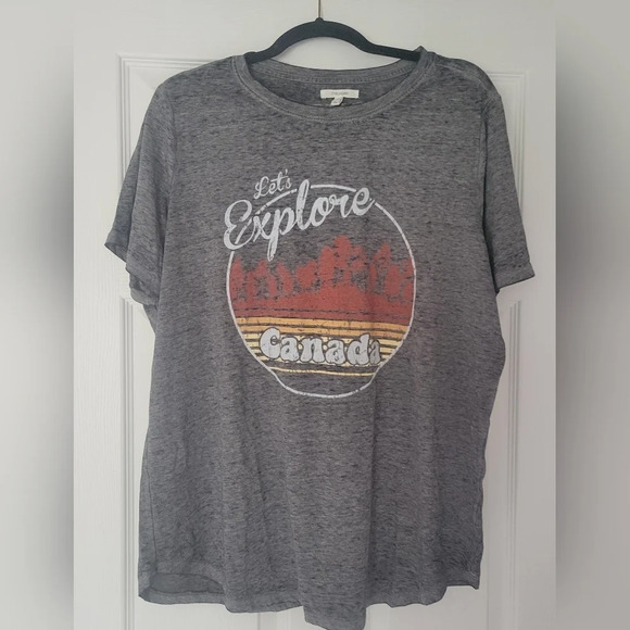 Let's  Explore Canada Graphic Tee - Picture 1 of 6